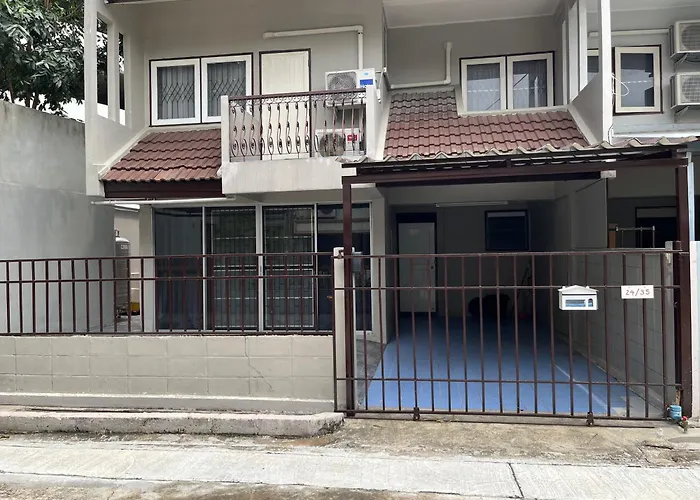Gm7 - Private House Downtown 2mins Walk To Metro Casa vacanze Bangkok